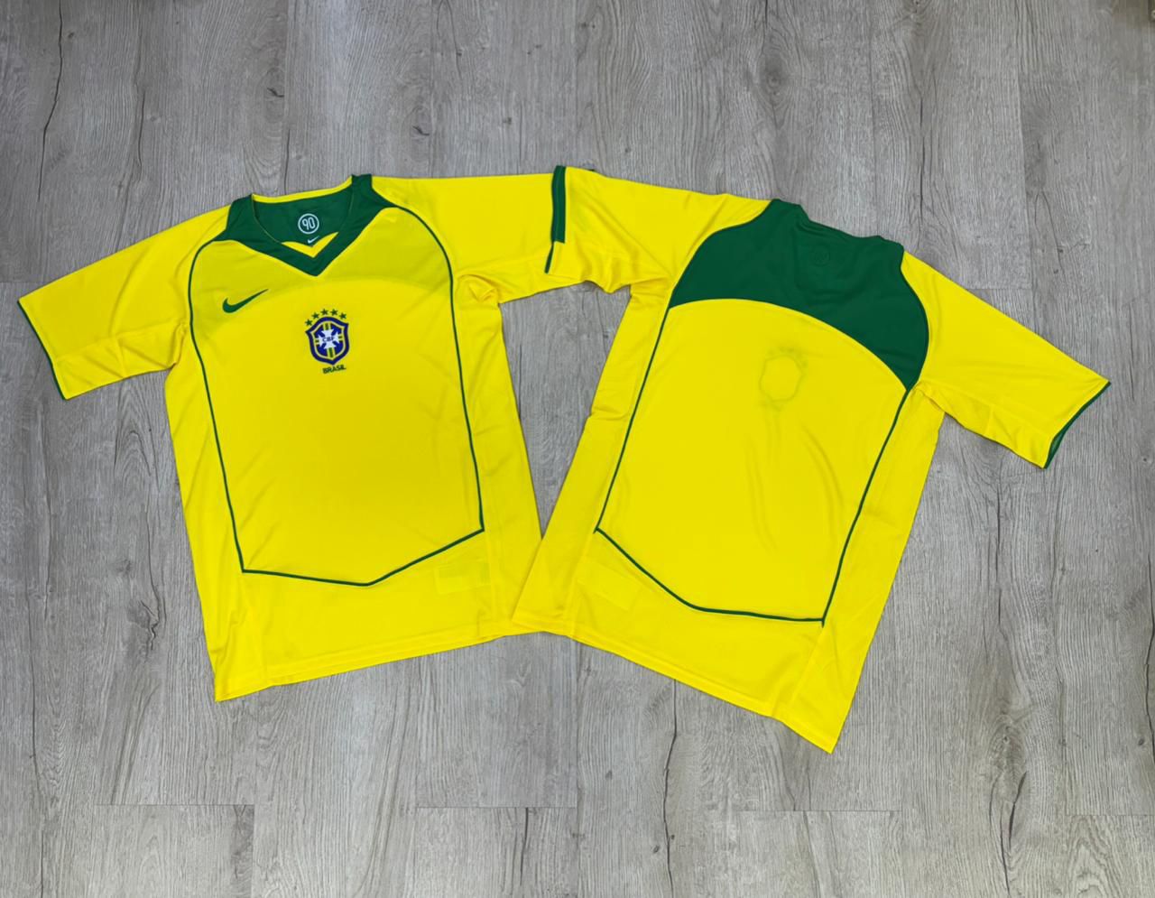Camisetas retro versión jugador