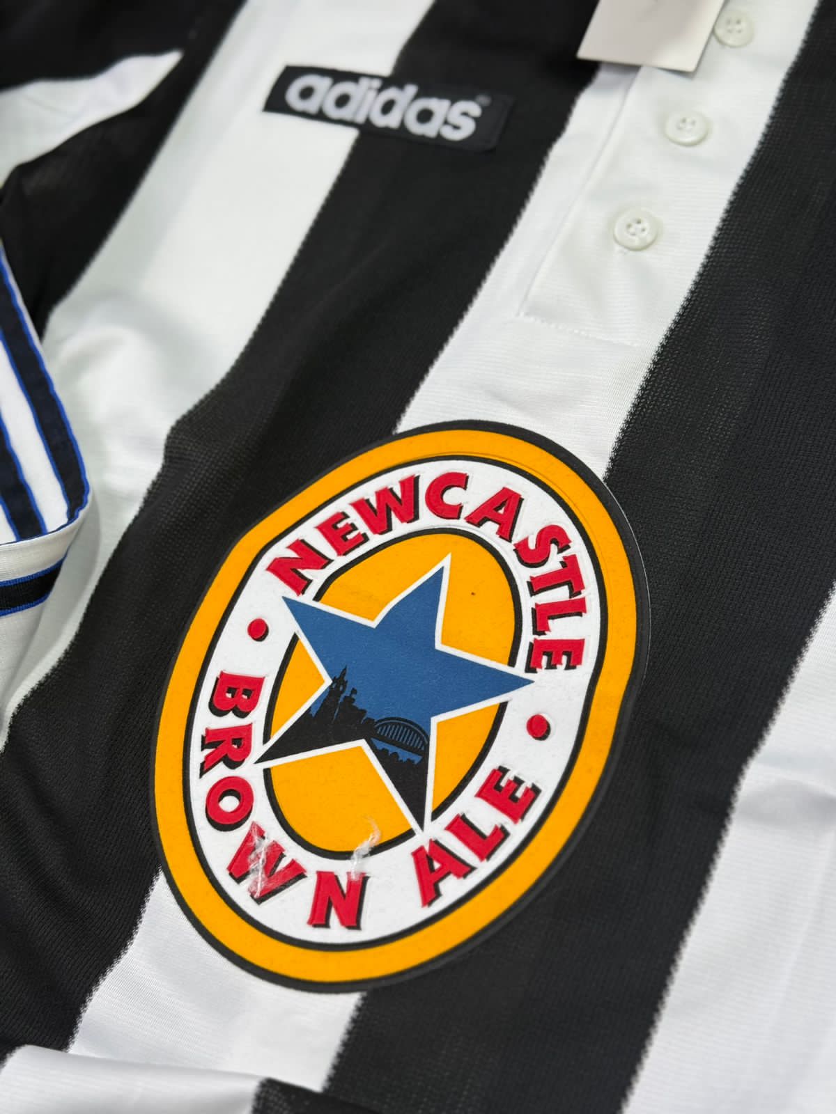 Camiseta Newcastle Retro Tino Asprilla