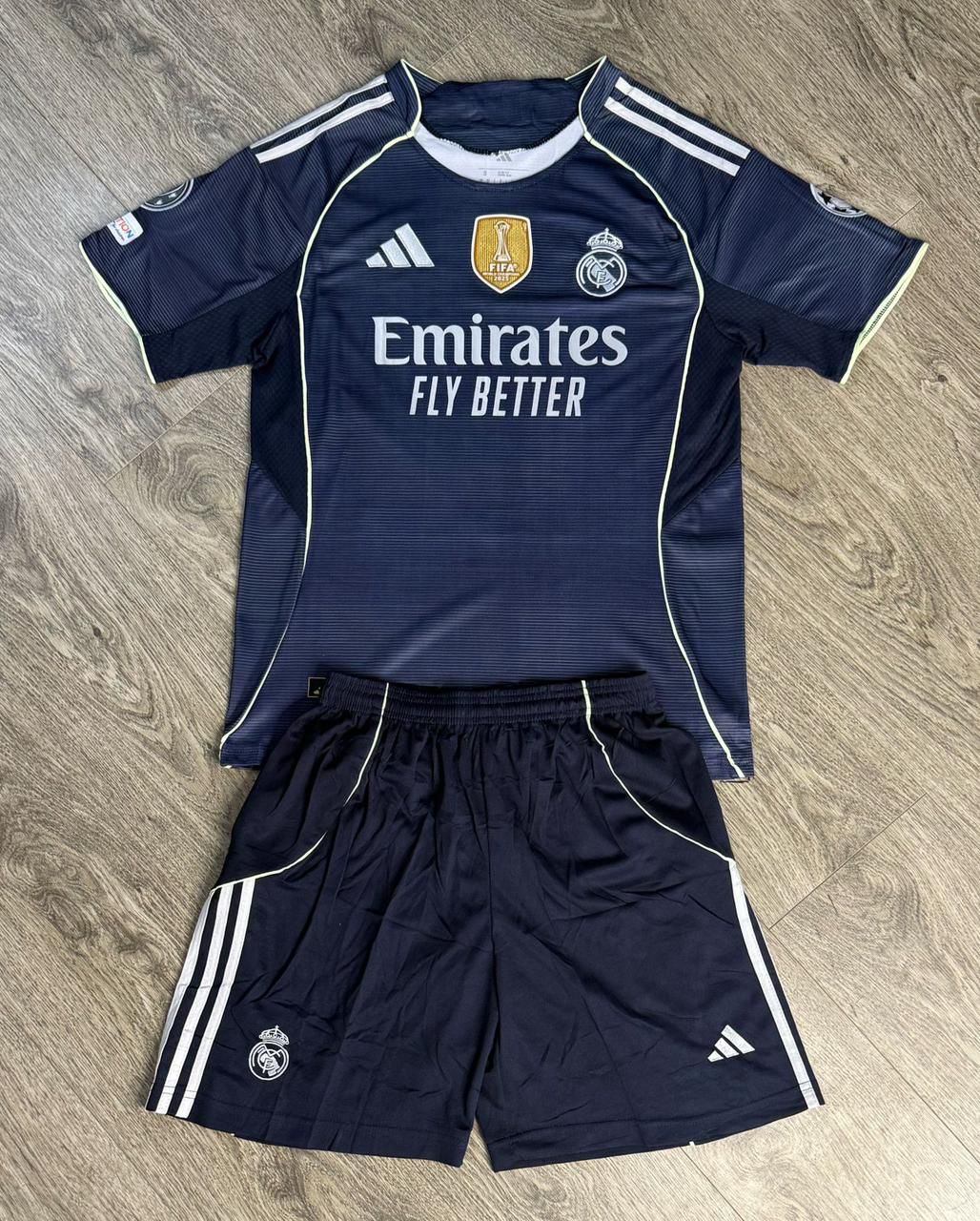 Conjuntos de fútbol temporada 2025-2026