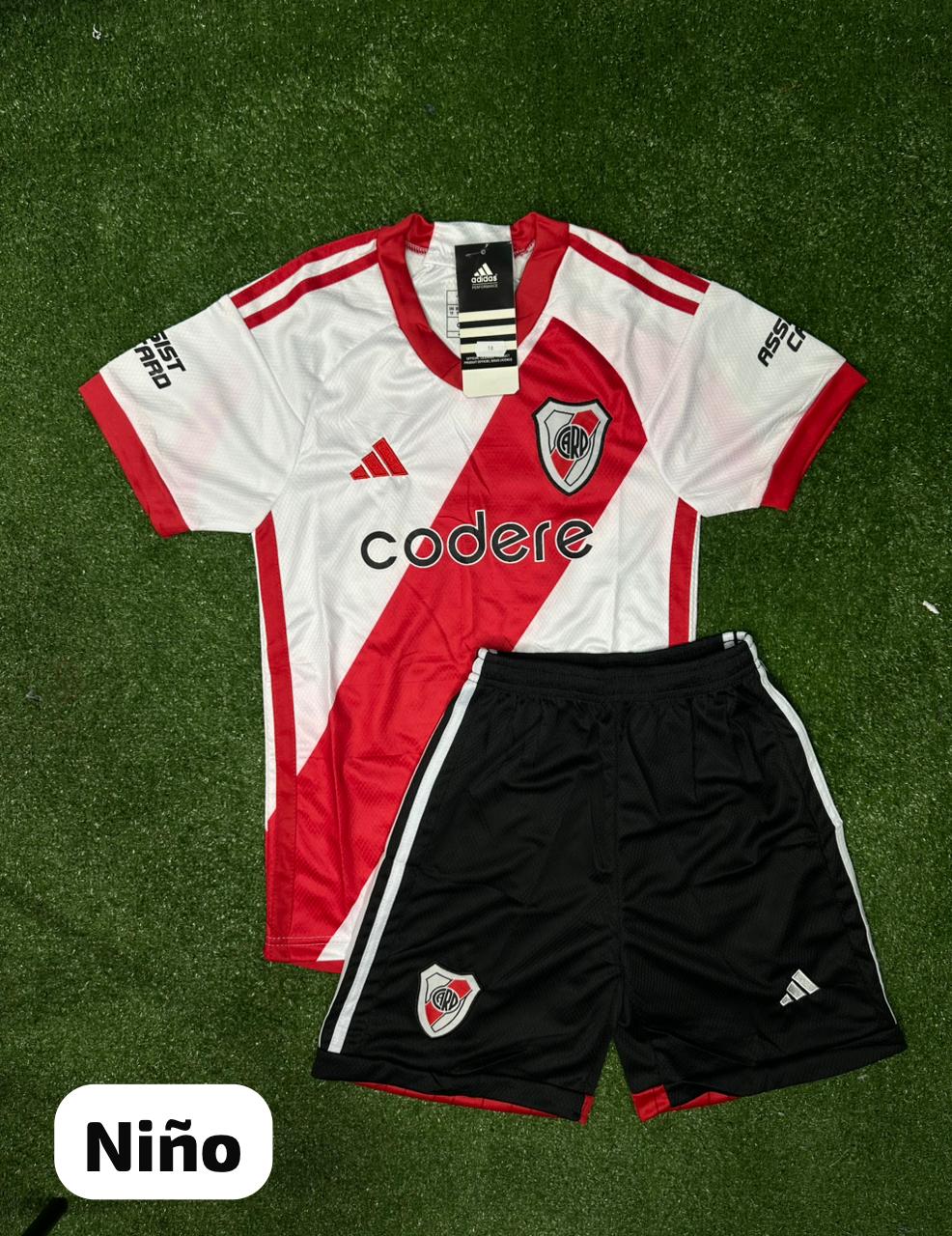 Conjuntos de fútbol niños