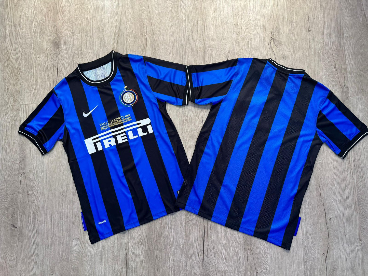 Camisetas retro versión jugador
